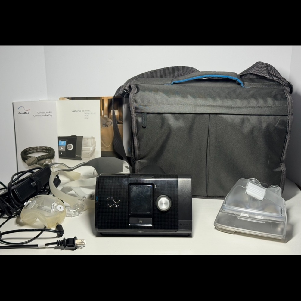 ResMed AirSense 10, Only 2 Run Hours!